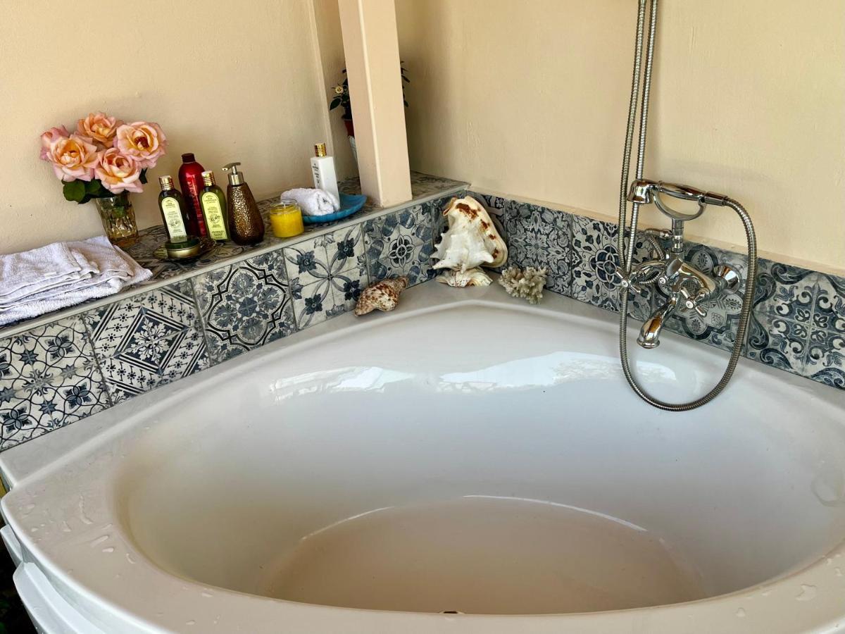 Holiday Oasis With Private Patio And Hammam-Style Bath In Chora-Pithagoreo, Samos Island Villa Pithagório Kültér fotó